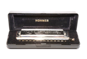 HOHNER TOOTS THELEMAN HARD BOPPER HARMONICA.