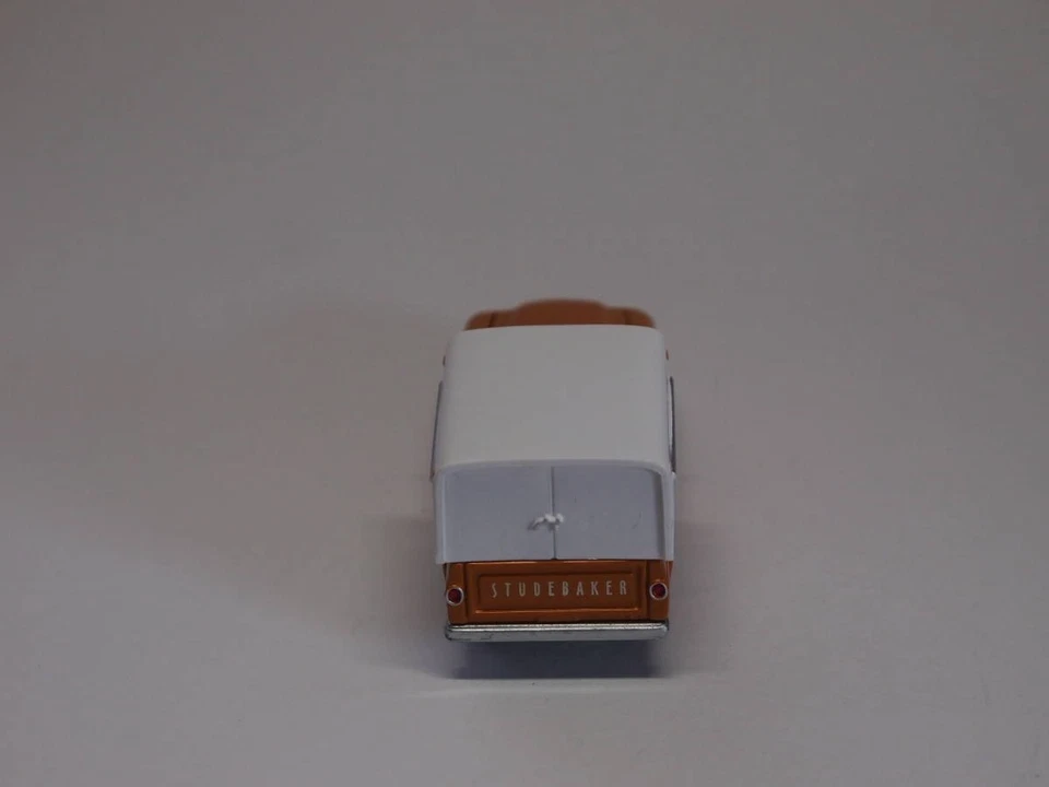 JOHNNY LIGHTNING 1/64 CAMION FUNZIONANTE E SUVS classe '60 STUDEBAKER - Immagine 4 di 4