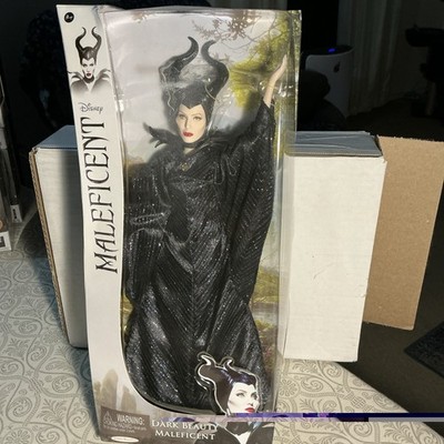 Jakks Pacific Disney Maleficent Dark Beauty 2014 Movie Doll (Angelina Jolie)