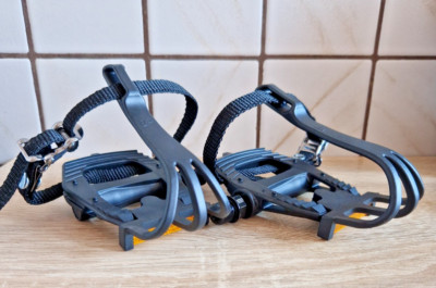 VP-335T PLATTFORMPEDALE MIT ZEHENCLIPS UND RIEMEN - HYBRID / RENNRAD