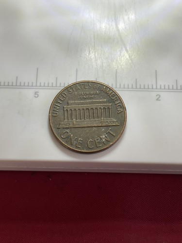 1977 D Lincoln Memorial Error Penny Uncleaned circulated Rare Collectors Coin - Picture 7 of 12