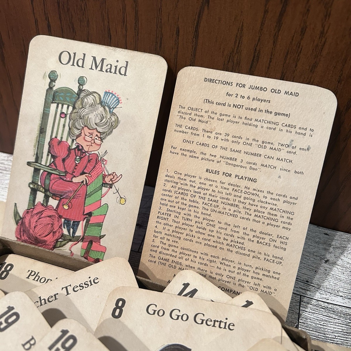 Vintage 1968 Jumbo Old Maid Milton Bradley 39 Cards with Box