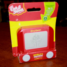 Pocket Etch a Sketch - World's Favorite Smallest Drawing Toy - Spin Master