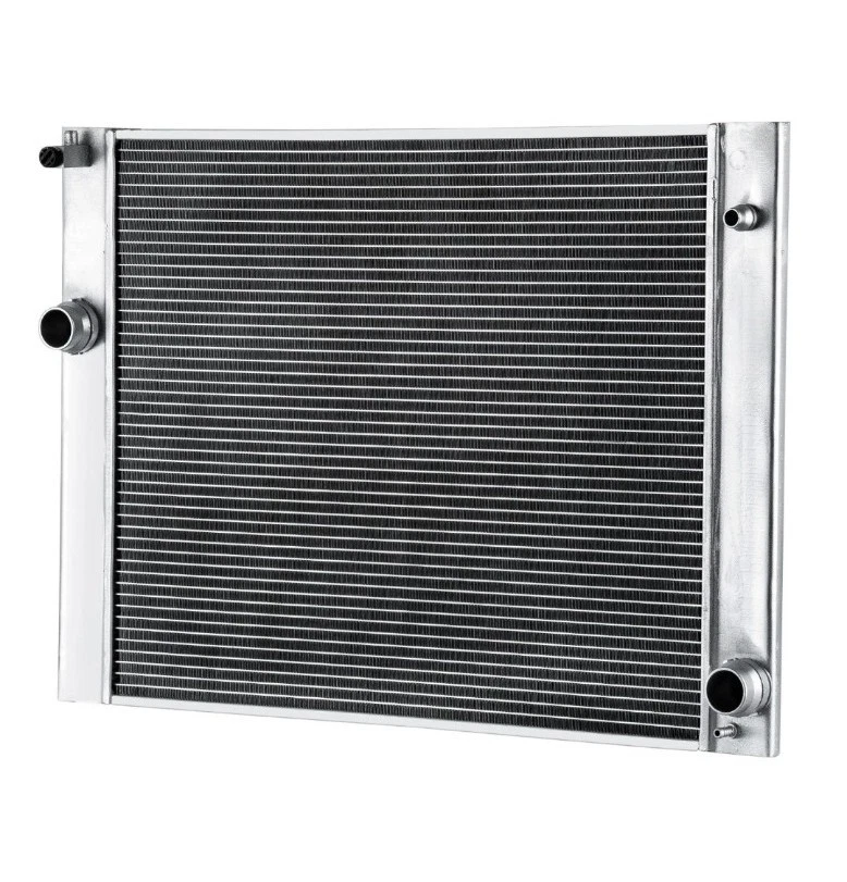 RADIADOR BMW ALUMINIO 2002-2010 para 525i 530i 528i 528xi 550i 645Ci 745i 745Li Foto 2 de 4