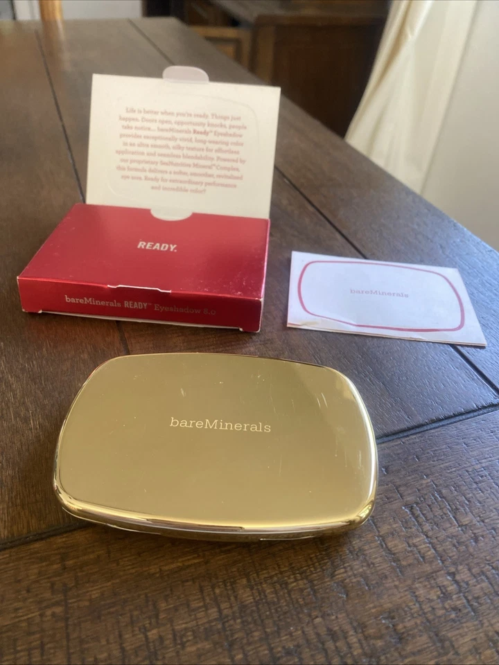 Paleta de ojos bareMinerals READY 8.0 The Cocktail Hour tamaño completo 8 g retirada Foto 3 de 4