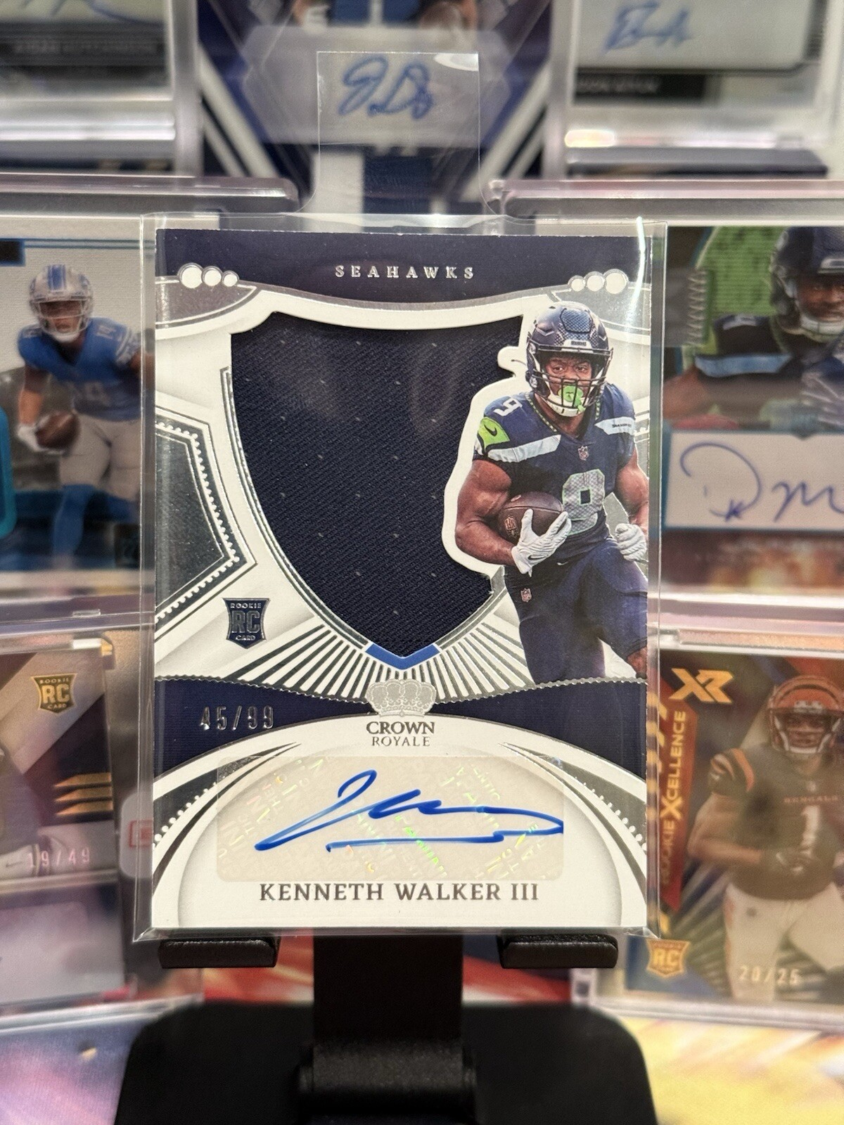 2022 Panini Chronicles Crown Royale RPA Kenneth Walker III 45/99