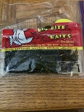 Big Bite Baits Double Tail Skirted Grub Green Pumpkin Purple Fleck OPEN PACKAGE