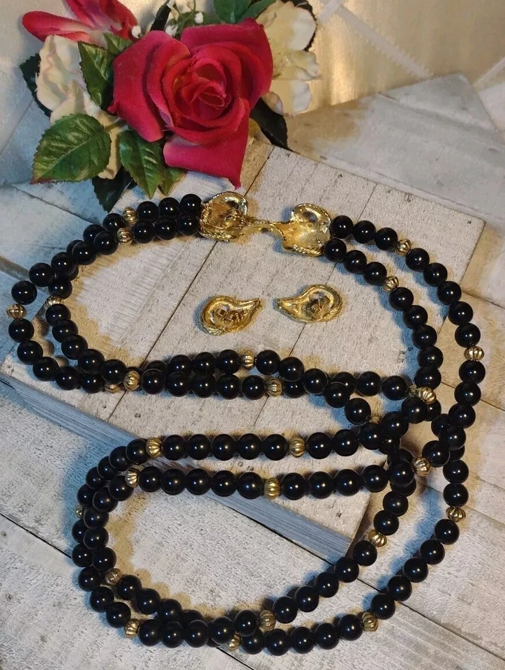 Kenneth Jay Lane KJL Avon Ram Head Negro Oro Estrás Pendientes Conjunto Collar Foto 2 de 4