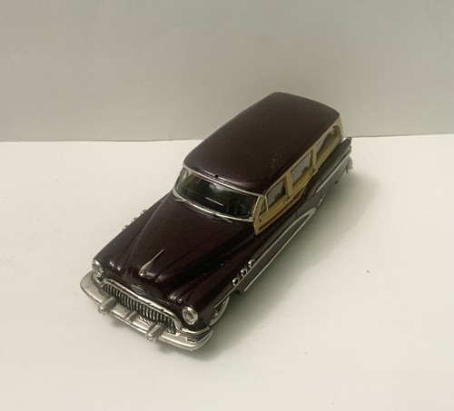 Voitures américaines 1/4: Conquest Models Buick Century Caballero 1957