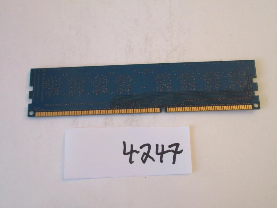 Hynix HMT325U6BFR8C-H9 2Gb PC3-10600 1333Mhz DDR3 Desktop Memory RAM (4247) - Image 2 of 2