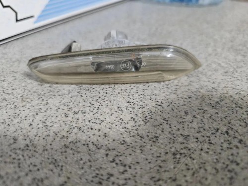 BMW 5 E60 Kotflügelblinker vorne rechts 7165741 3.00 Diesel 2007 33757497