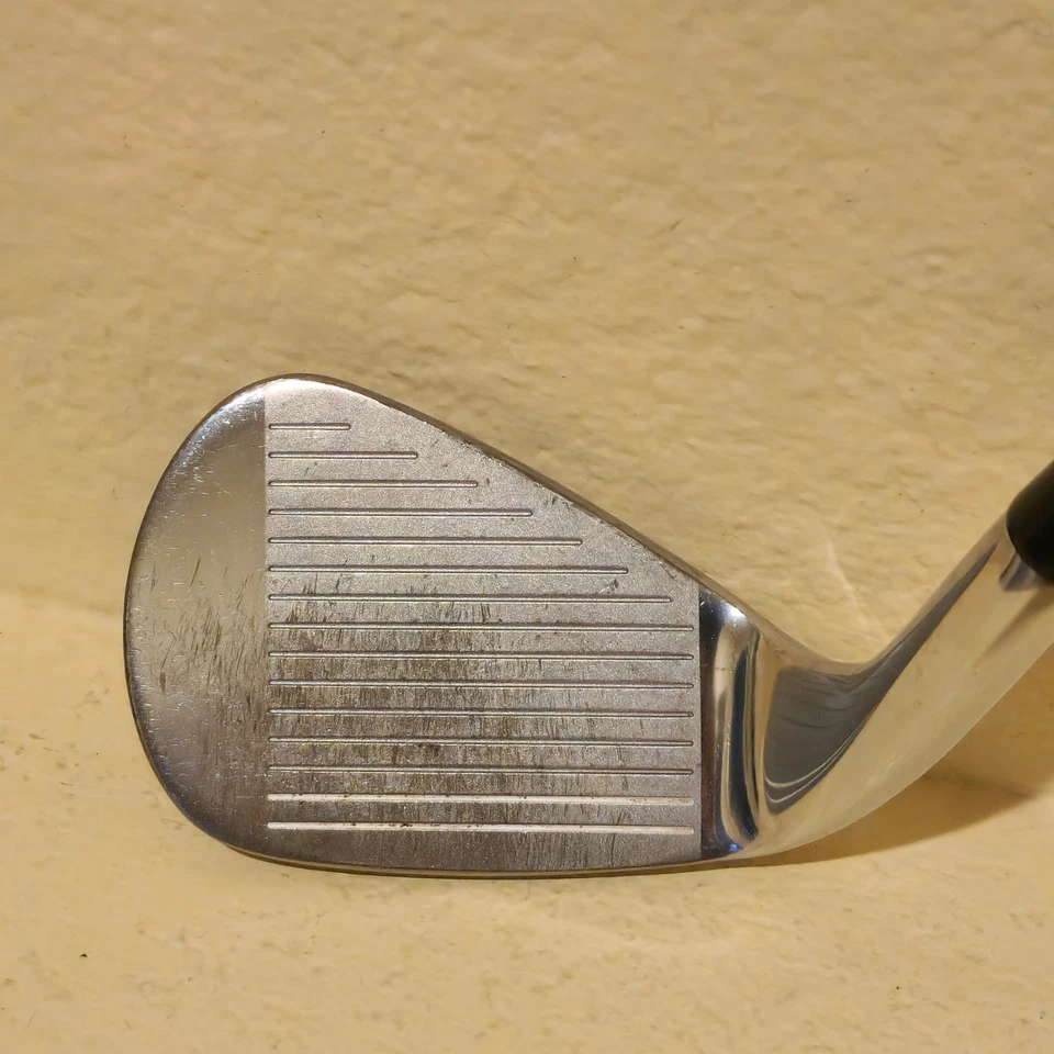 Callaway Great Big Bertha GBB23 Gap Wedge UST Helium 601 Senior Flex Graphite RH - Image 2 of 4