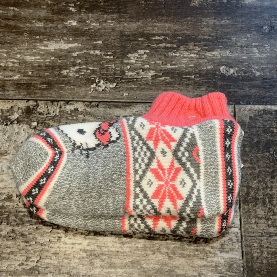 Hello Kitty 拖鞋袜尺寸 4-10 粉色灰色冬季人造毛皮礼物舒适柔软全新带标签 — 第 4/4 张图片