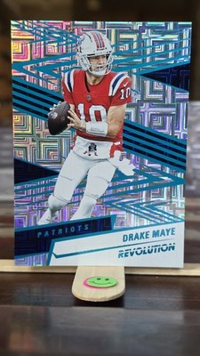 2025 Panini Revolution - Teal Levels /499 - Drake Maye Rookie (RC) Patriots #48