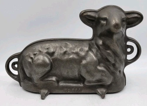 Griswold Vintage Cast Iron Lamb Cake Mold No. 866 Made in USA