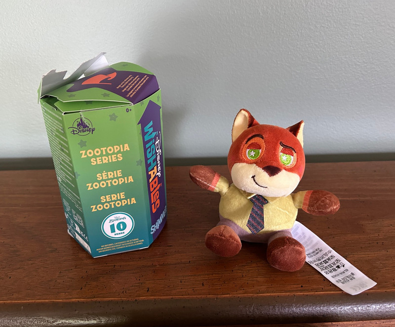 2026 Disney Parks Wishables Shimmer Mini Plush Zootopia Nick Wilde