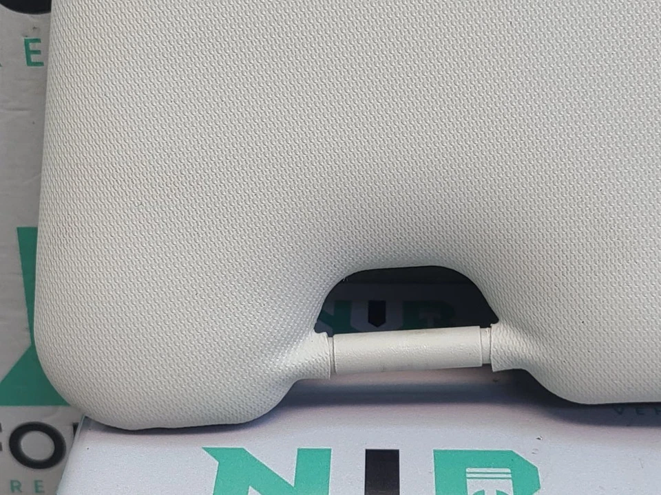 Nissan X-Trail MK4 Sun Visor Pair - Image 3 of 4