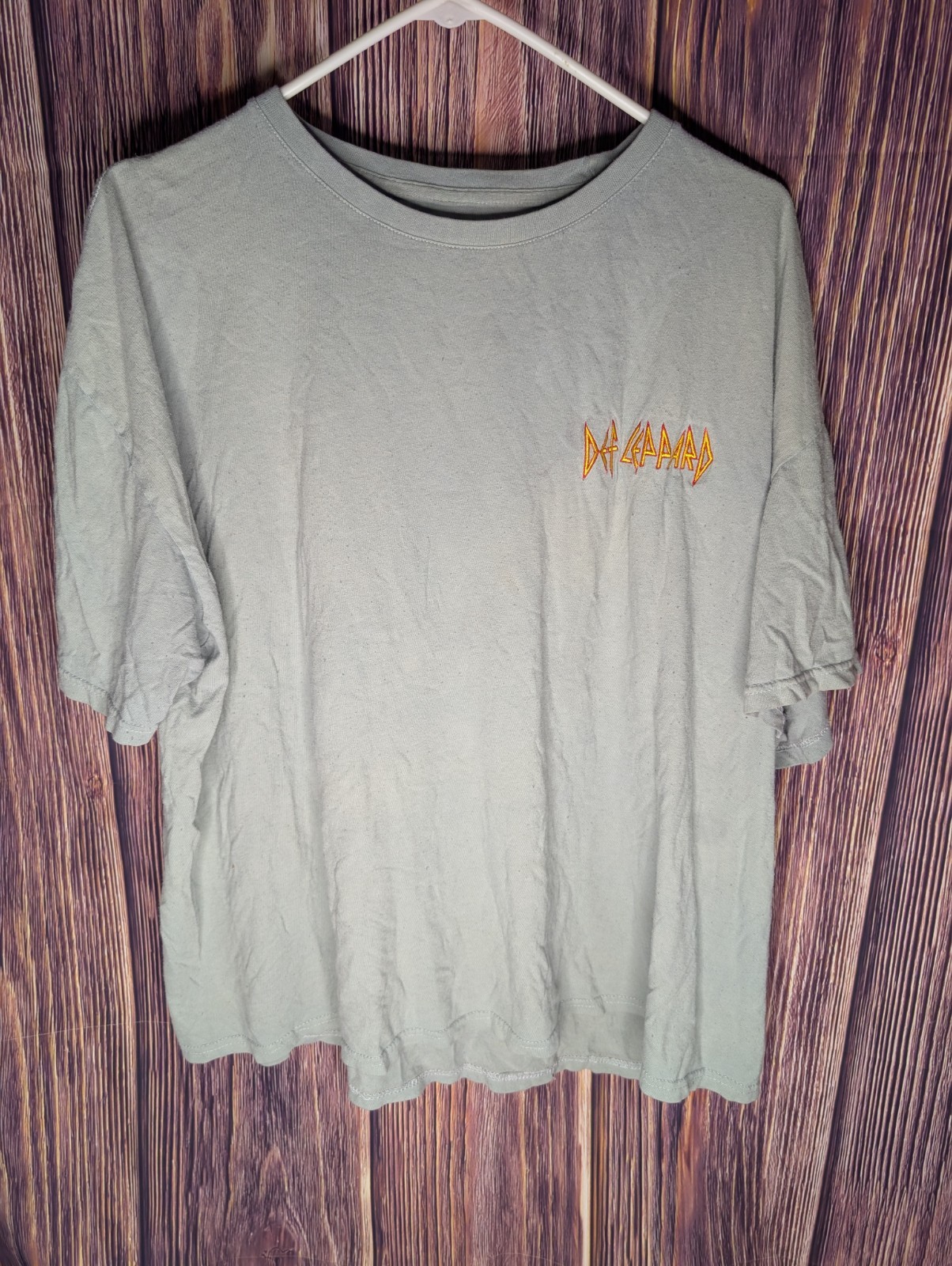 Def Leppard Animal T Shirt Size XL Faded Gray Rock Band Hysteria Graphic Tee Box