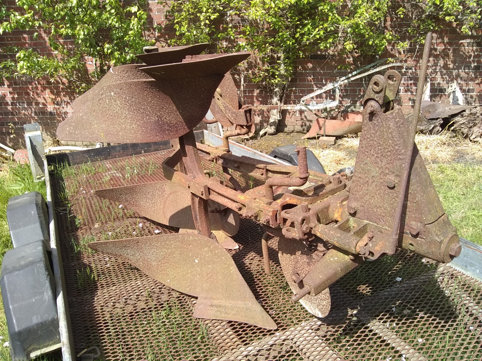 SKH Salopian Huard HB2 MK2 Reversible Plough | eBay UK