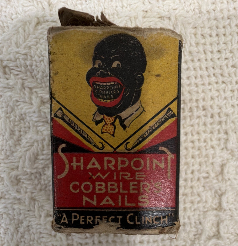 Sharpoint Wire Cobbler's Nails Vintage Box No. 1 1 3/4 oz Chas. J. Seger