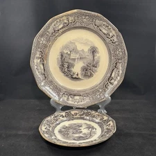 Set Of 2 Antique English Transferware Plates Made Early-mid 19th Century