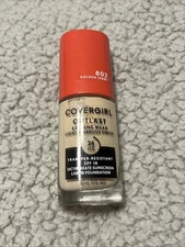CoverGirl Outlast Extreme Wear Liquid Foundation #802 Golden Ivory
