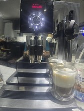 ~~~ Jura Impressa J9 Kaffeevollautomat  im edlem chrom, ONE Touch Funktion! ~~~