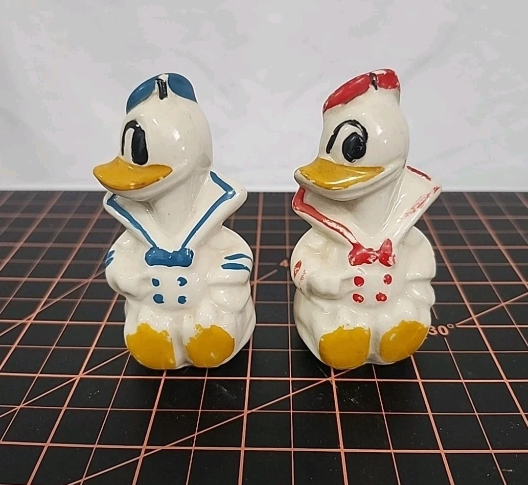 アンティーク雑貨 Vintage Disney Donald Duck Salt &Pepper Donald Duck Disney Salt & Pepper Shakers (1968-Now) for sale | eBay