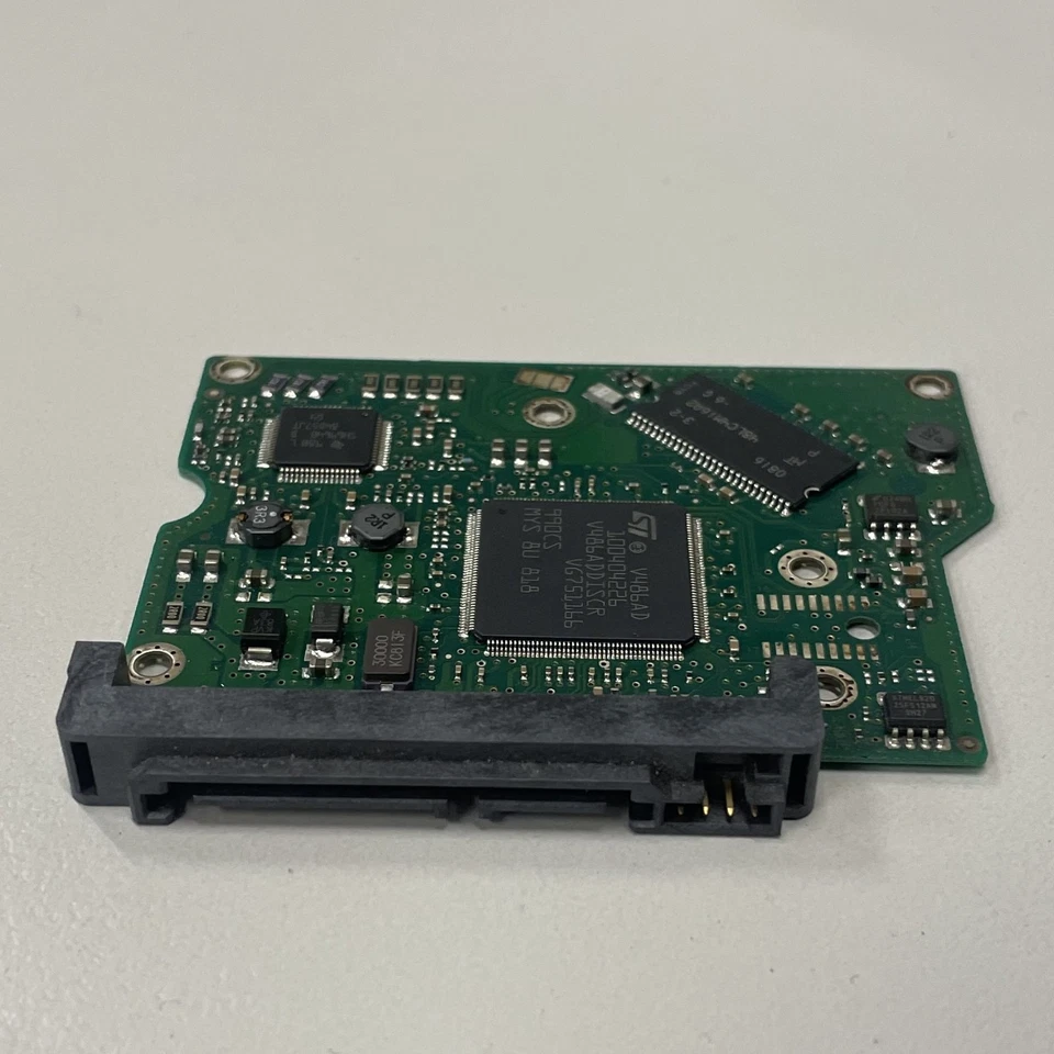 Seagate ST380815AS 3.5" 80GB SATA HDD PCB Board 100470387 REV B FW 4.CCA - Image 2 of 4