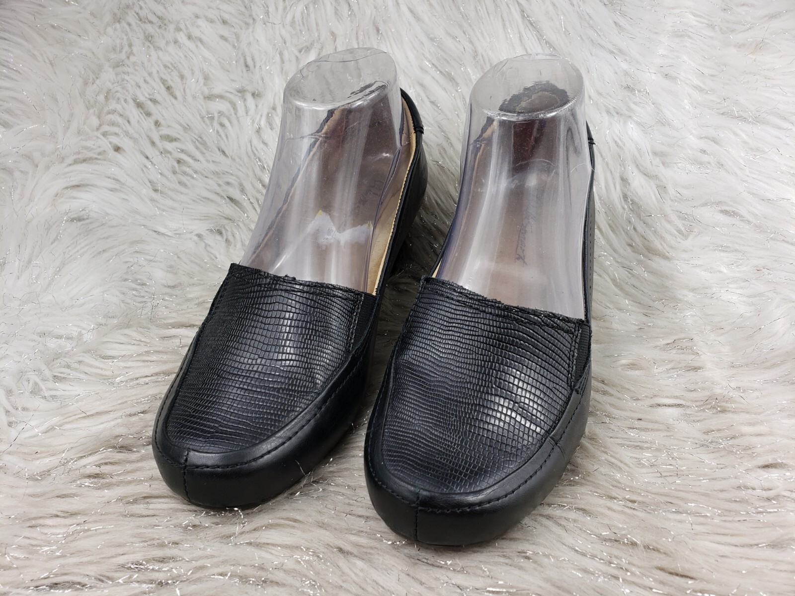 WALKSMART 57288 Basic Casual Black Leather Heels … - image 1