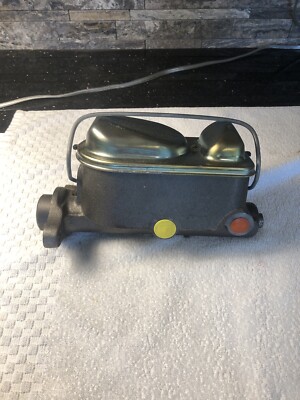 New Safeline E77002 Master Cylinder 1973-75 Ford Country Squire Custom Galaxie