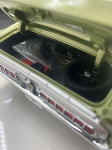 EXACT DETAIL 1/18 Scale 1968 FORD MUSTANG SHELBY G.T 500KR VERY RARE - Picture 4 of 12