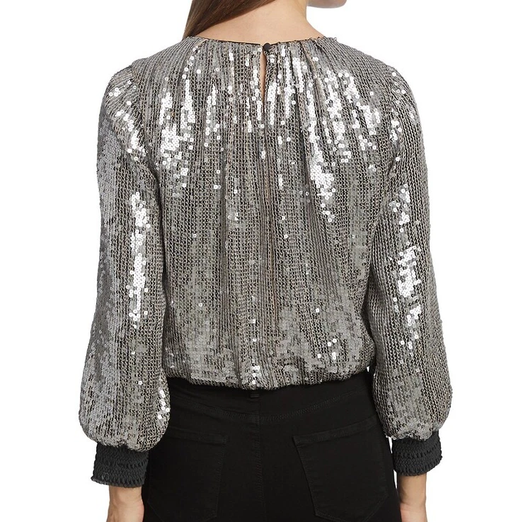 Nuevo con etiquetas - Top corto Alice + Olivia 'Ávila' con lentejuelas, plateado/metal - talla XSmall Foto 3 de 3