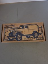 Ertl Collectibles 1932 Ford Panel Truck 1/25 Diecast Bank
