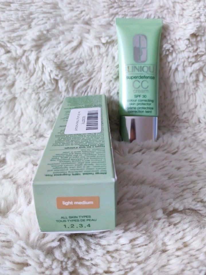 Clinique Superdefense CC Cream SPF30 40 ml – Light/Medium - Image 2 of 4