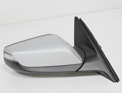 2016-2018 Chevy Malibu Right Passenger Side View Mirror Door Opt DWK Silver Oem