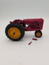 1/24 Reuhl Massey Harris 44 Toy Tractor