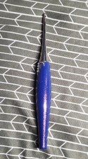 Furls Odyssey Crochet Hook F 3.75mm Nickel Royal Blue Glitter Discontinued