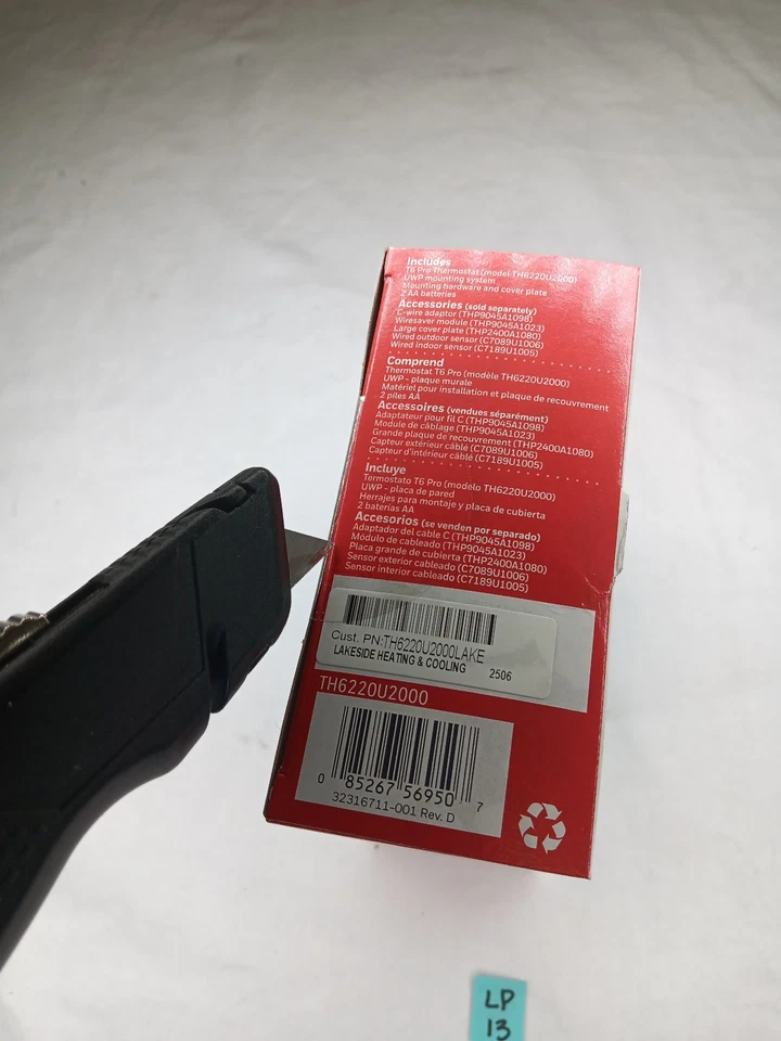 Honeywell *CONTRACTOR BRANDED - see pics* TH6220U2000 T6 PRO - Image 4 of 4