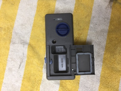 #ad w10409521 Jenn Air Dishwasher Detergent Dispenser W Some Wear Free Shipping $11.99