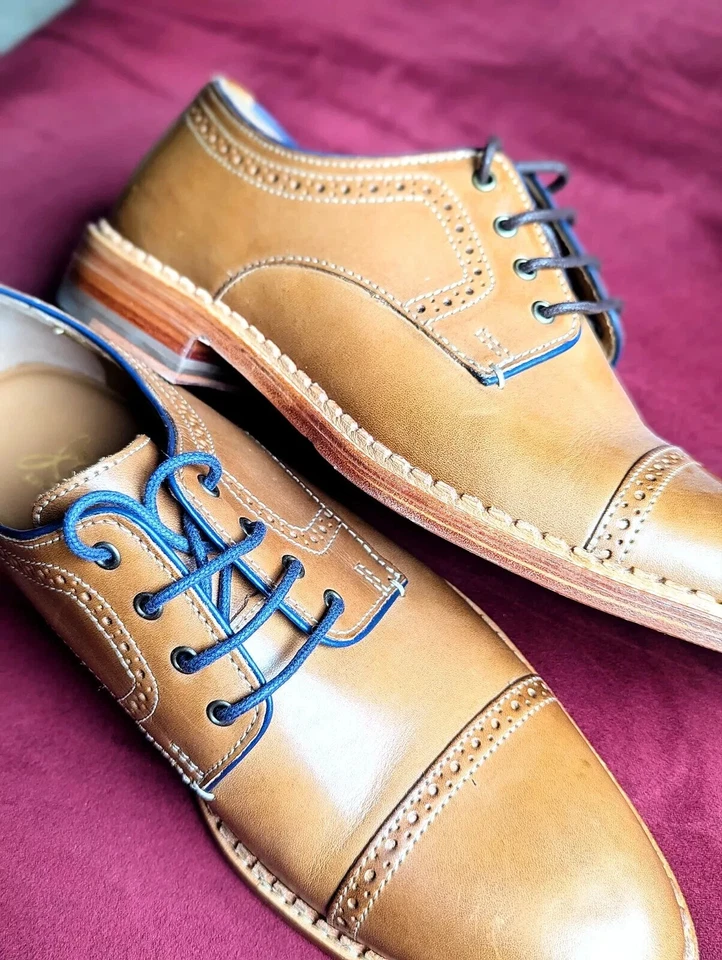 SAPATOS MASCULINOS 8,5 M COURO BRONZEADO ESCURO 1850 JOHNSTON & MURPHY, Brogue Oxfords.