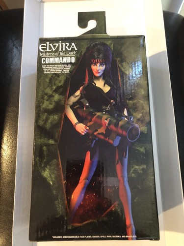 Figurine NECA Elvira Mistress Of The Dark Commando Version - Neuf, Jamais Ouvert