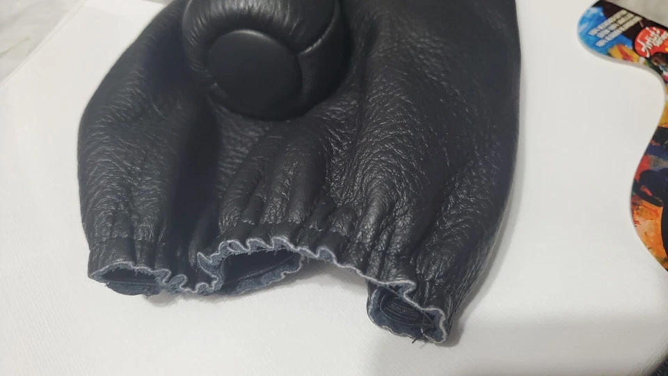 NOS Porsche 911 Shift Knob & Boot Unit 1974-1986 Black Leather OEM - Image 3 of 4