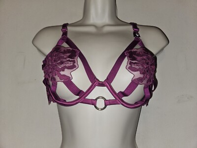 Victoria's Secret Low-Cut Demi Strappy Bra size 38D Raspberry color NWT