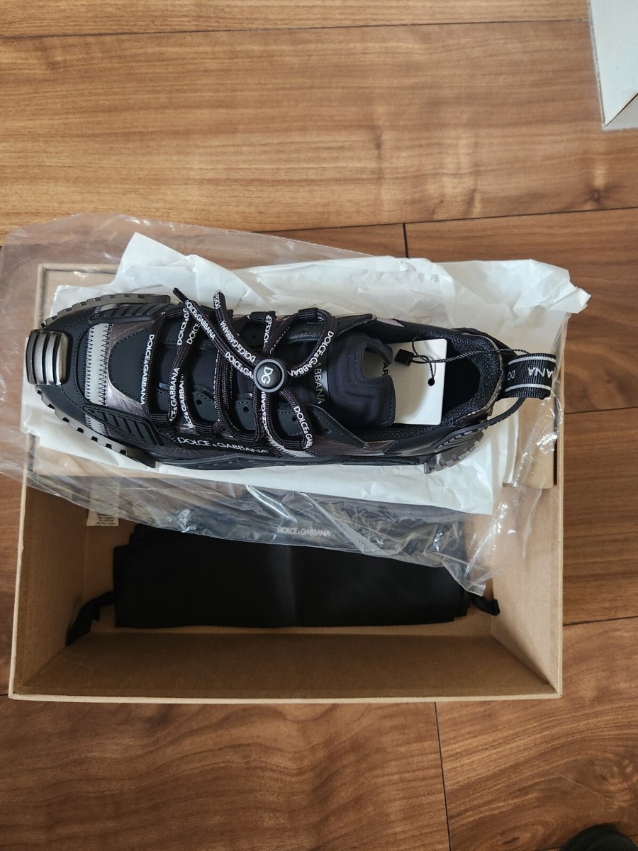 Dolce & Gabbana Men's Sneakers Silver/ Black CS1770 AX393