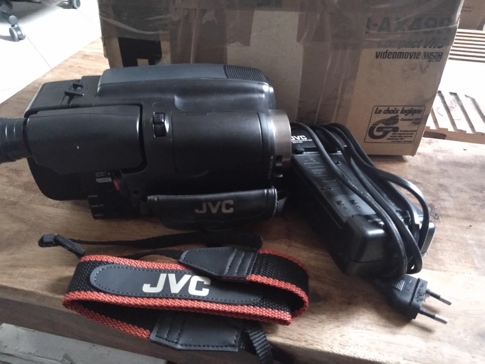 Camescopes JVC GR-AX49S  COMPACT VHS - Photo 3/4