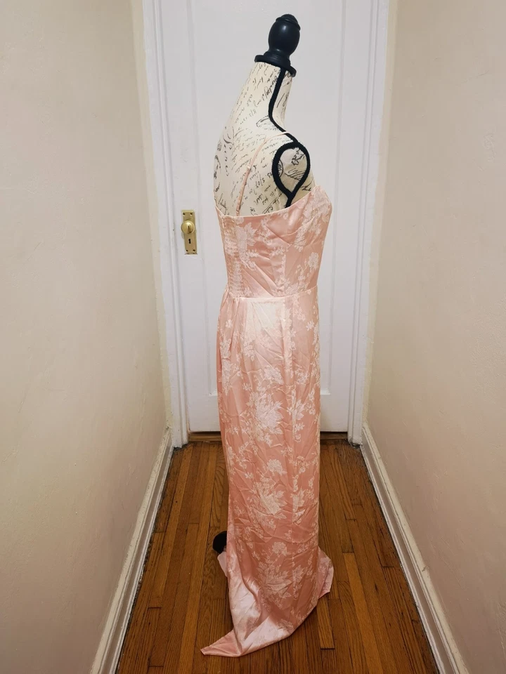 Novo com etiquetas REFORMATION Frankie Vestido Rosa Jacquard Tamanho 10 $248 - Imagem 3 de 4