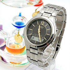CASIO LCW-M200 Wristwatch Solar Radio Controlled Black / Silver / Gold Dial