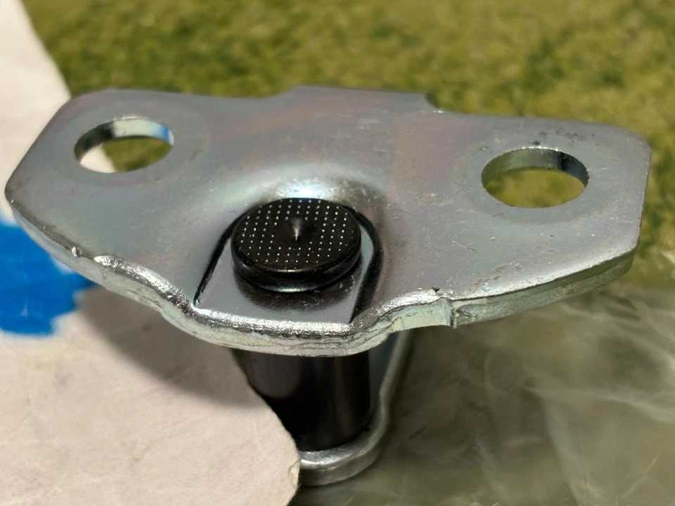 Nissan Genuine 240SX 300ZX Silvia S13 Door Striker Latch Pair 80570-41L00 OEM - Image 3 of 4