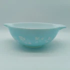Pyrex Turquoise Gooseberry Large 10" Cinderella Mixing Bowl- No Chips